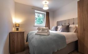 Spacious 3 Bedroom House Sleeps 6 People